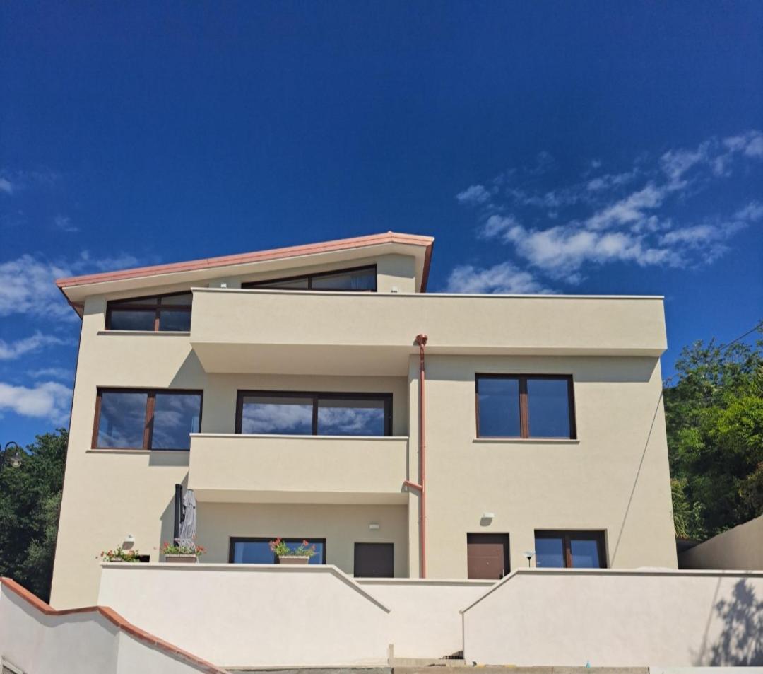 Costamia Casa Vacanze *